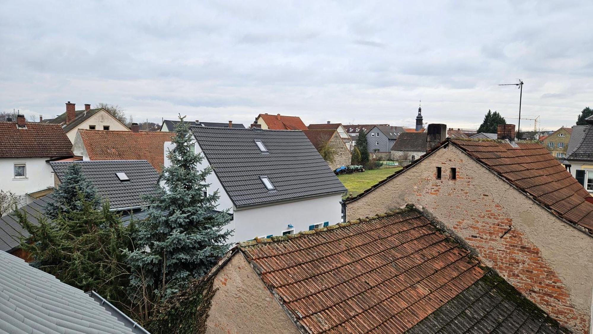 Ferienwohnung As 5 One & Two Bamberg - Modern In Ruhiger Lager Mit Balkon Hallstadt Extérieur photo